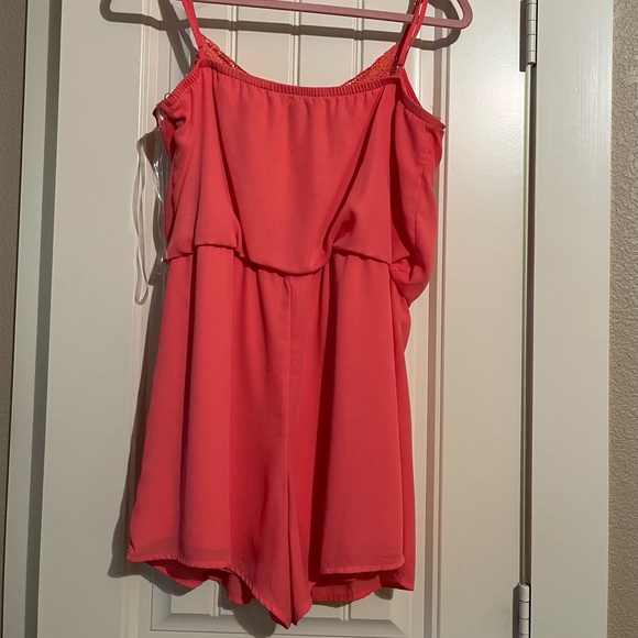 CORAL ROMPER - Picture 3 of 4